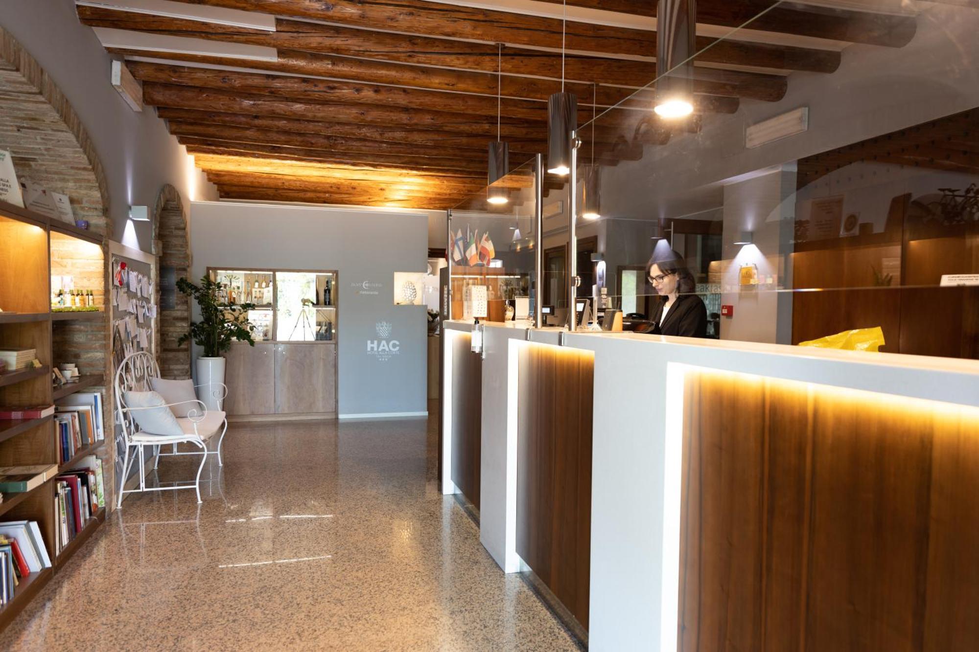 Hotel Alla Corte Spa & Wellness Relax 바사노델그라파 외부 사진