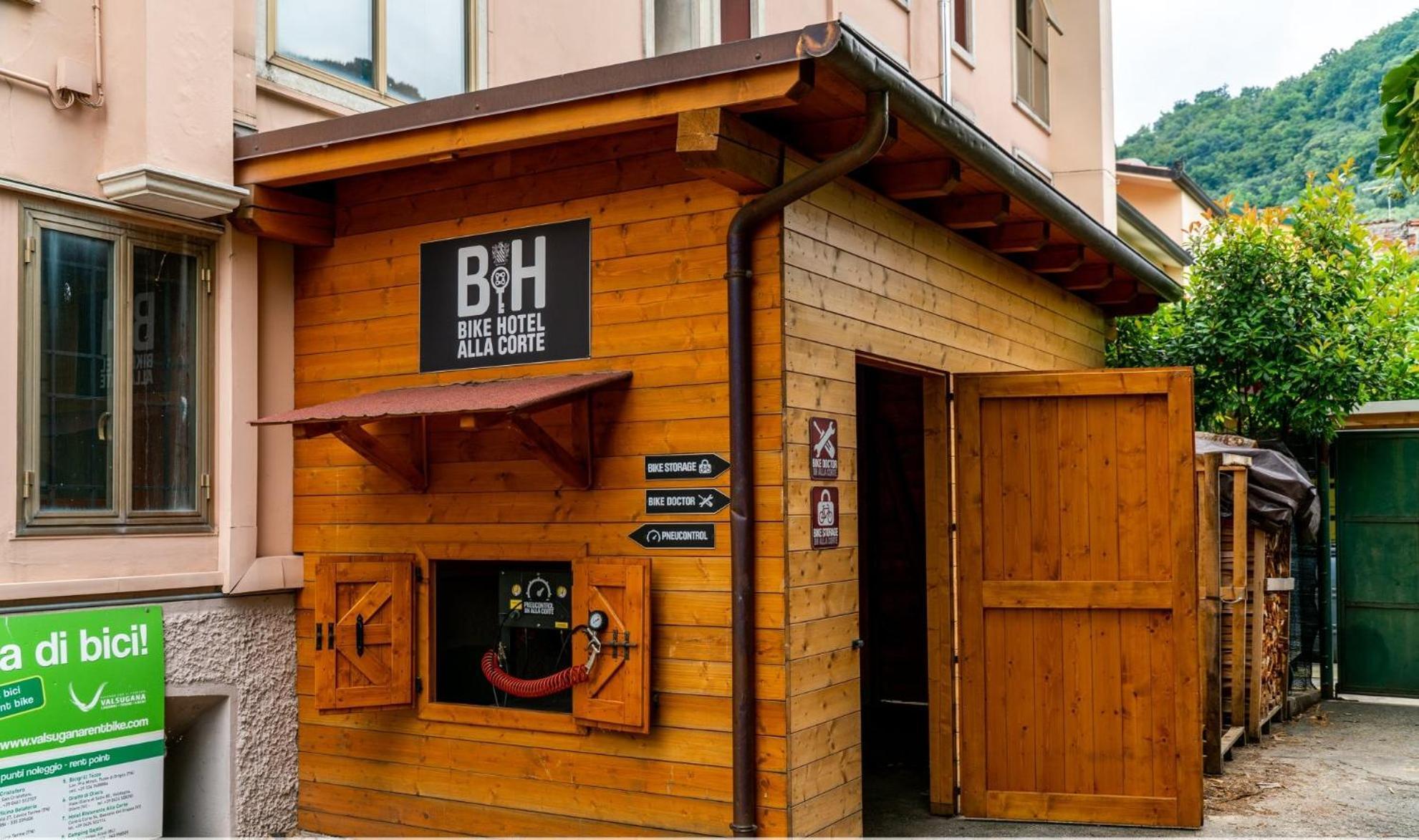 Hotel Alla Corte Spa & Wellness Relax 바사노델그라파 외부 사진